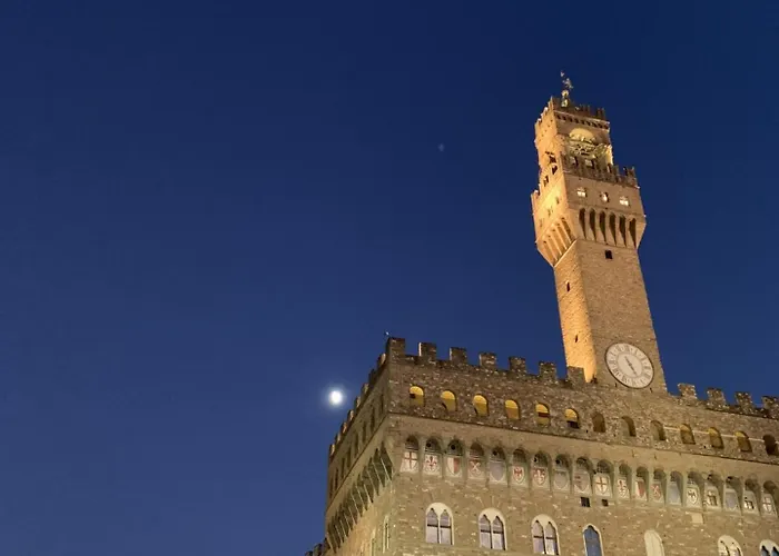Luminoso E Silenzioso Centro Florence