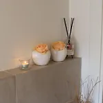 Luminoso E Silenzioso Centro *