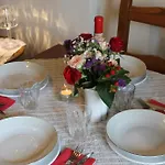 Luminoso E Silenzioso Centro 아파트